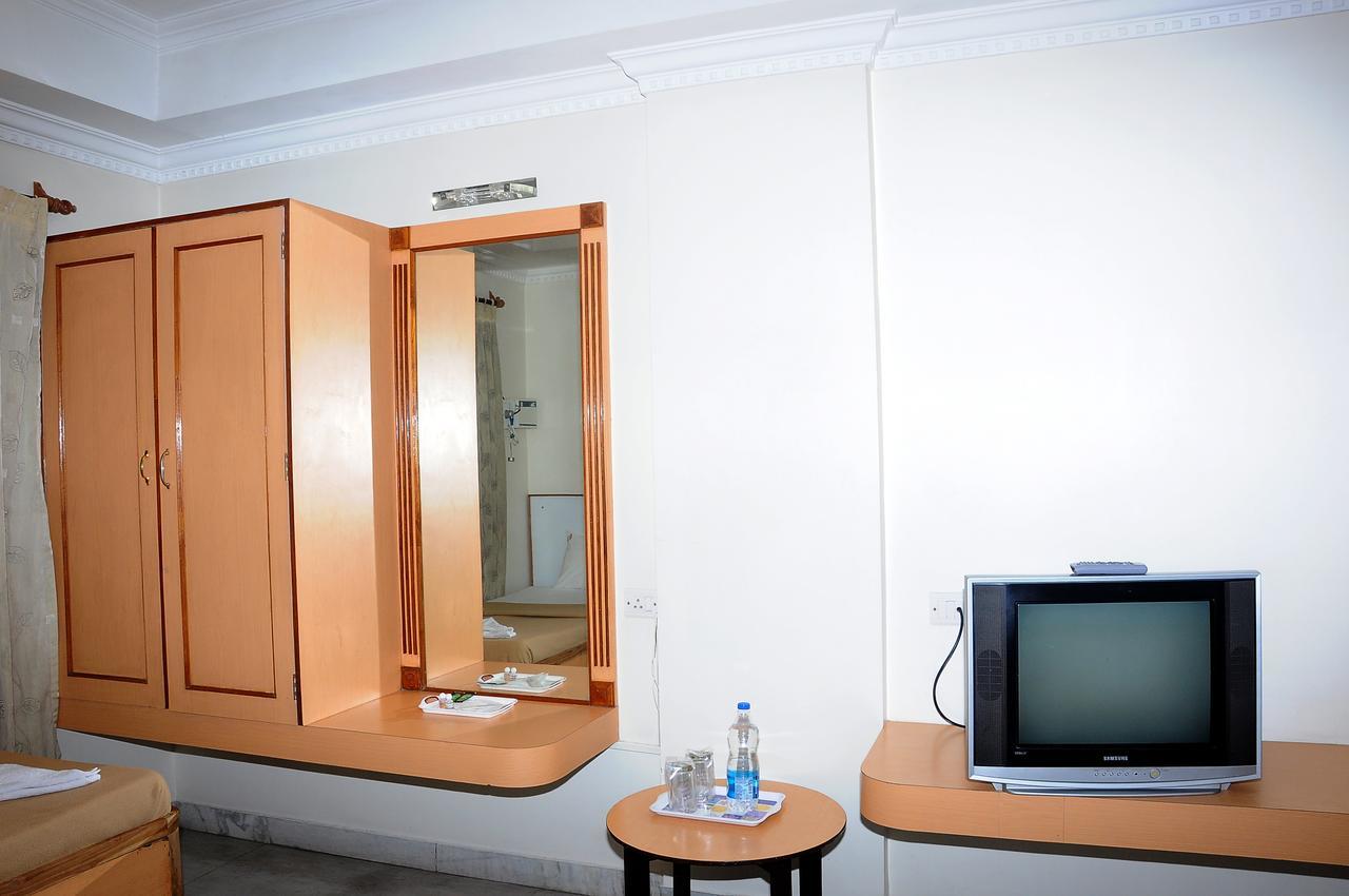 Hotel Annamalai Tiruchirappalli Εξωτερικό φωτογραφία