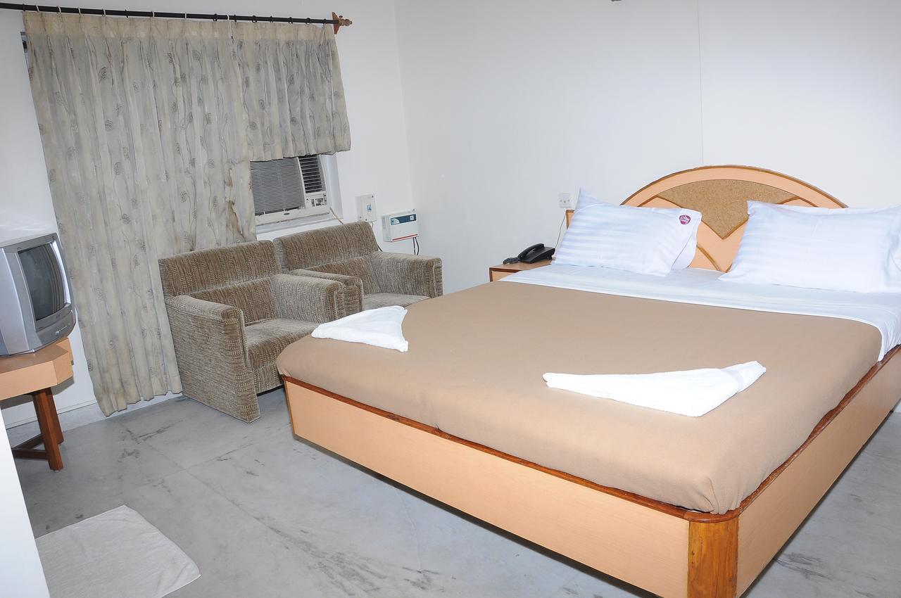 Hotel Annamalai Tiruchirappalli Εξωτερικό φωτογραφία